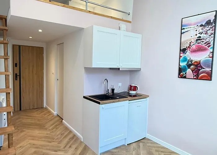 Tuwima Pink By Dreamap * Лодзь